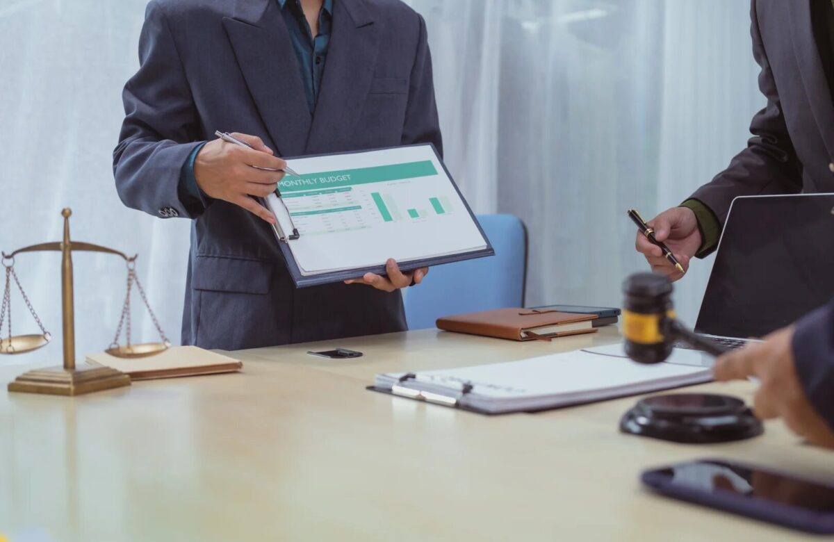 A Practical Guide to Comparing Law Firm Consulting Services