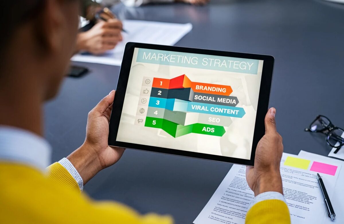 How to Build a Legal Social Media Strategy That Actually Wins Cases